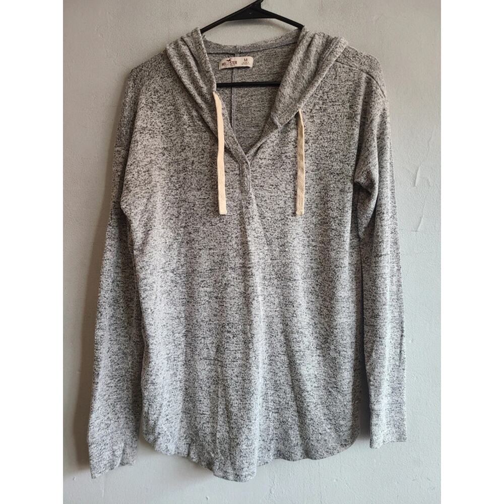 Women's junior medium Hollister gray space dyed hooded shirt v-neck long sleeve